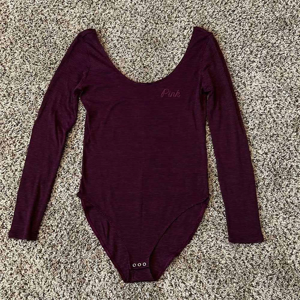 VS pink bodysuit